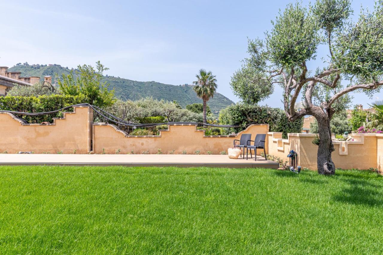 Villa Alla Baia Dei Sette Emiri By Wonderful Italy Чефалу Екстериор снимка